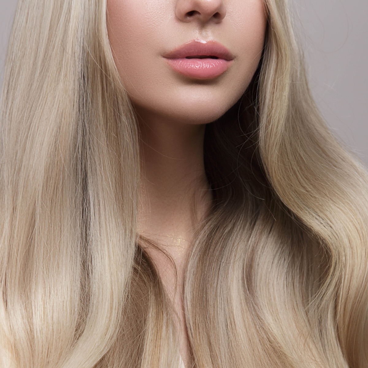 GESUNDE ERNÄHRUNG FÜR SCHÖNE HAARE